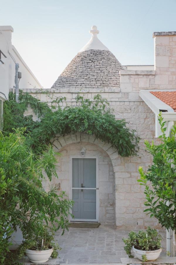Trulli Harmonia Con Piscina - Альберобелло Екстер'єр фото